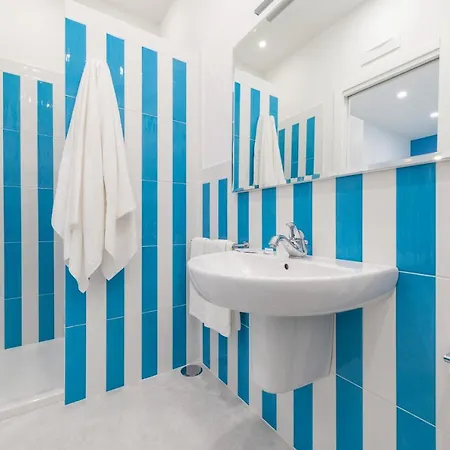 Blue Coral Frühstückspension